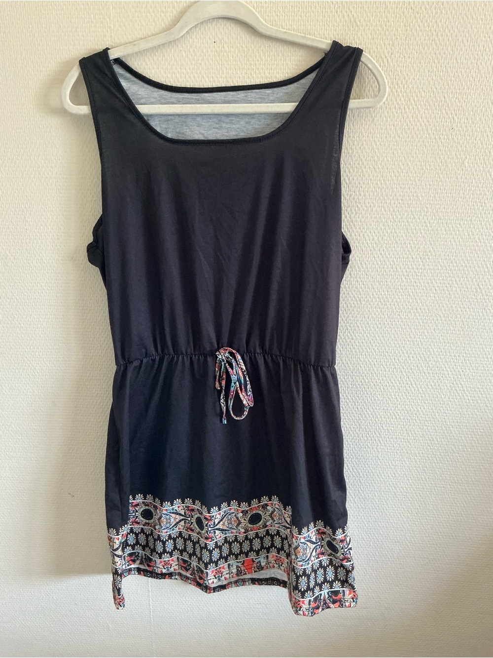Black Boho Sleeveless Dress | Size XL | Adjustable Drawstring Waist - Picture 2 of 5